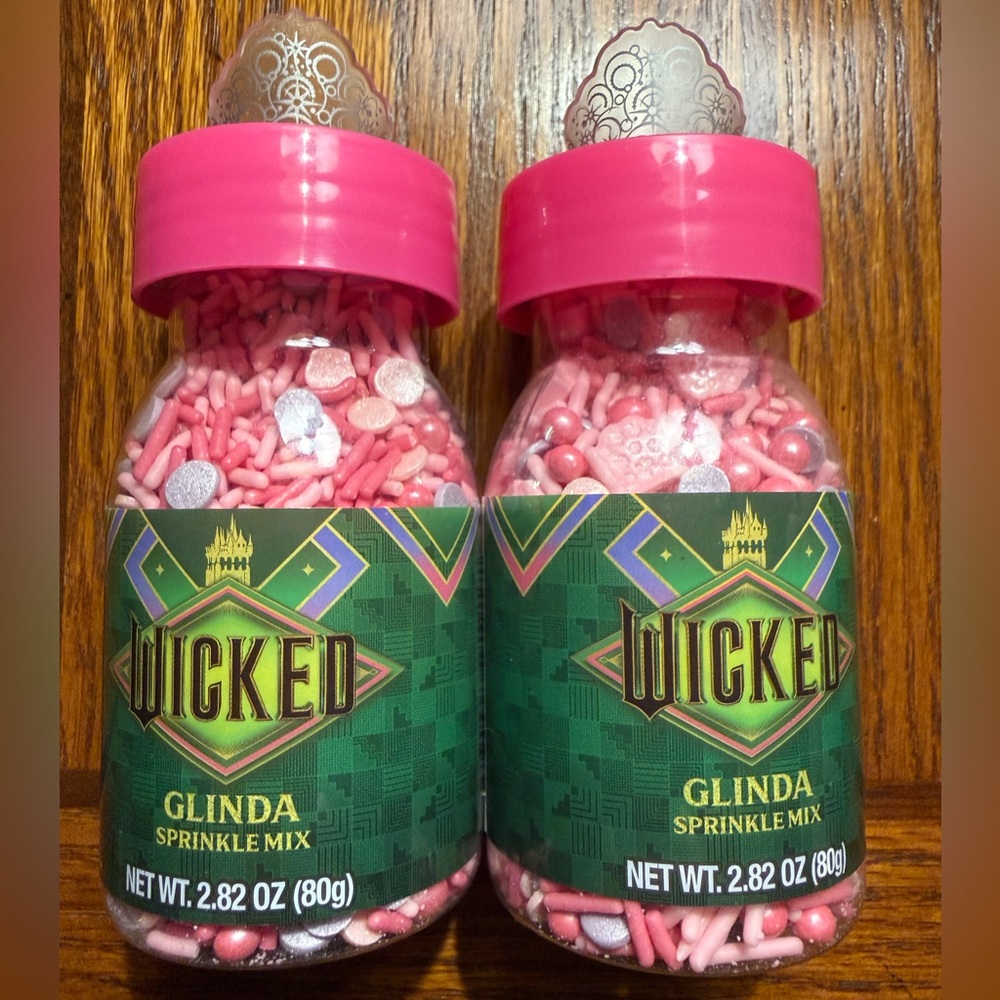 Wicked Glinda Pink Sprinkle Mix Set of 2 - Picture 4 of 4